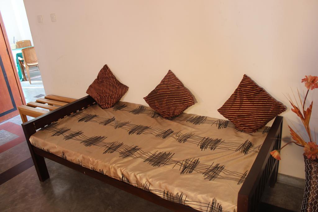 Sanras Hotel กอลล์ ห้อง รูปภาพ