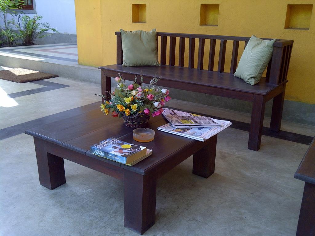 Sanras Hotel กอลล์ ห้อง รูปภาพ